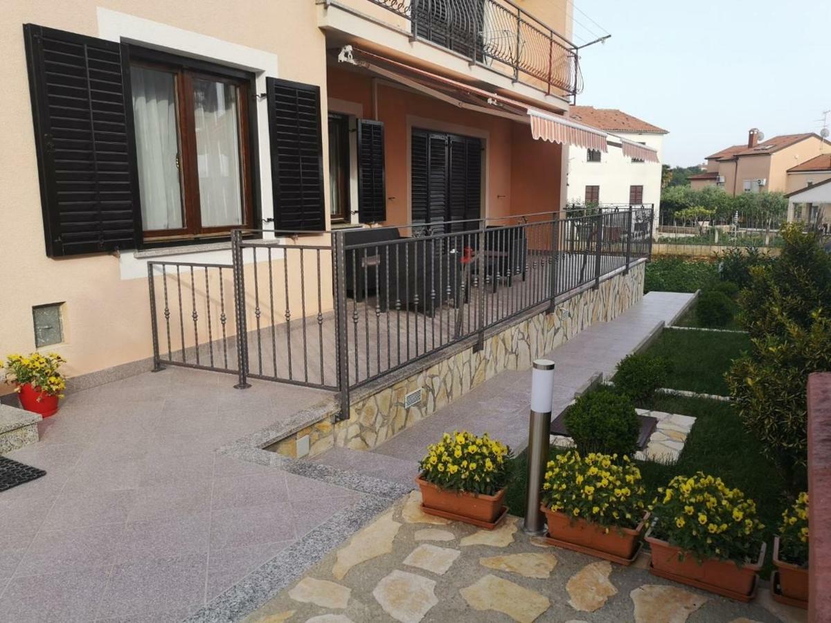 פורץ Apartment Stela מראה חיצוני תמונה